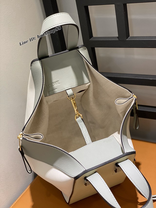 Loewe專櫃新拼色女包吊床包 羅意威經典小牛皮Hammock bag手提肩背包 10166 lyw1193